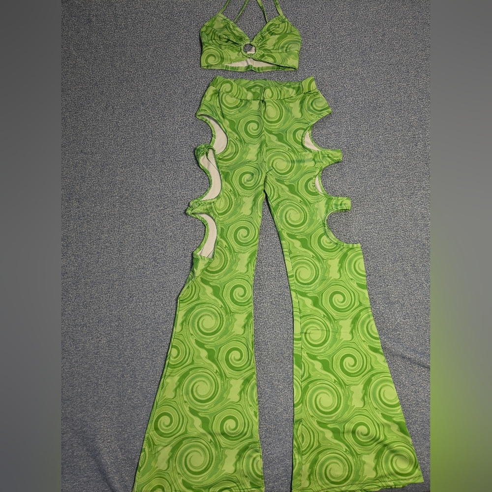 Two-piece festival set
